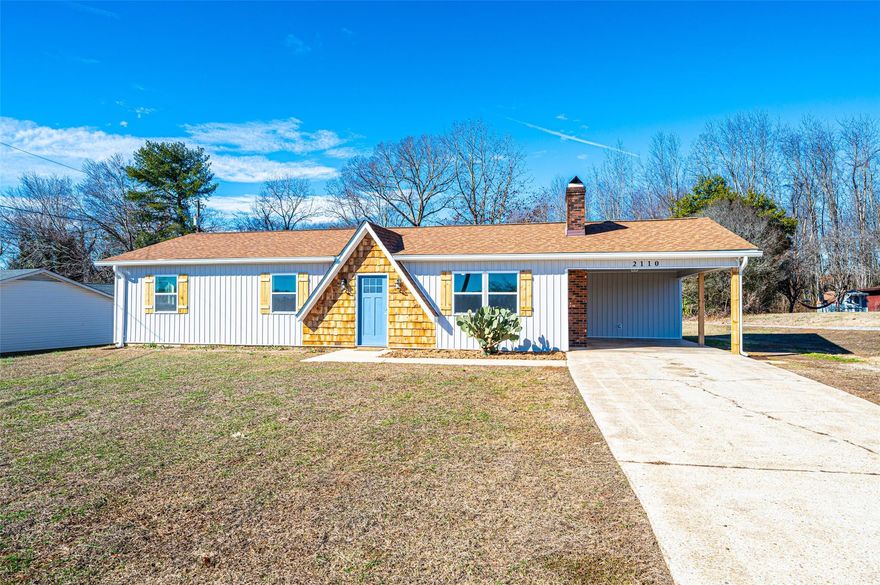 Beautifully remodeled home with 3 bedrooms and 2 full bathrooms!  Breathe easy with the freshly painted walls, all new flooring and new windows.  Enjoy the open kitchen with new appliances, granite countertops, and tiled backsplash.  Plenty of space for eating with the bar area in the kitchen and a beautiful dining area.  Laundry room has plenty of space for extra storage and utility room. Easily maintainable vinyl siding, 5 year old roof and recently serviced Hvac make this home easy living.  Convenient location 20 minutes to Hickory NC and 30 minutes to Blowing Rock NC.  Level yard wonderful for playing, planting a garden, and relaxing!  Book your showing TODAY!