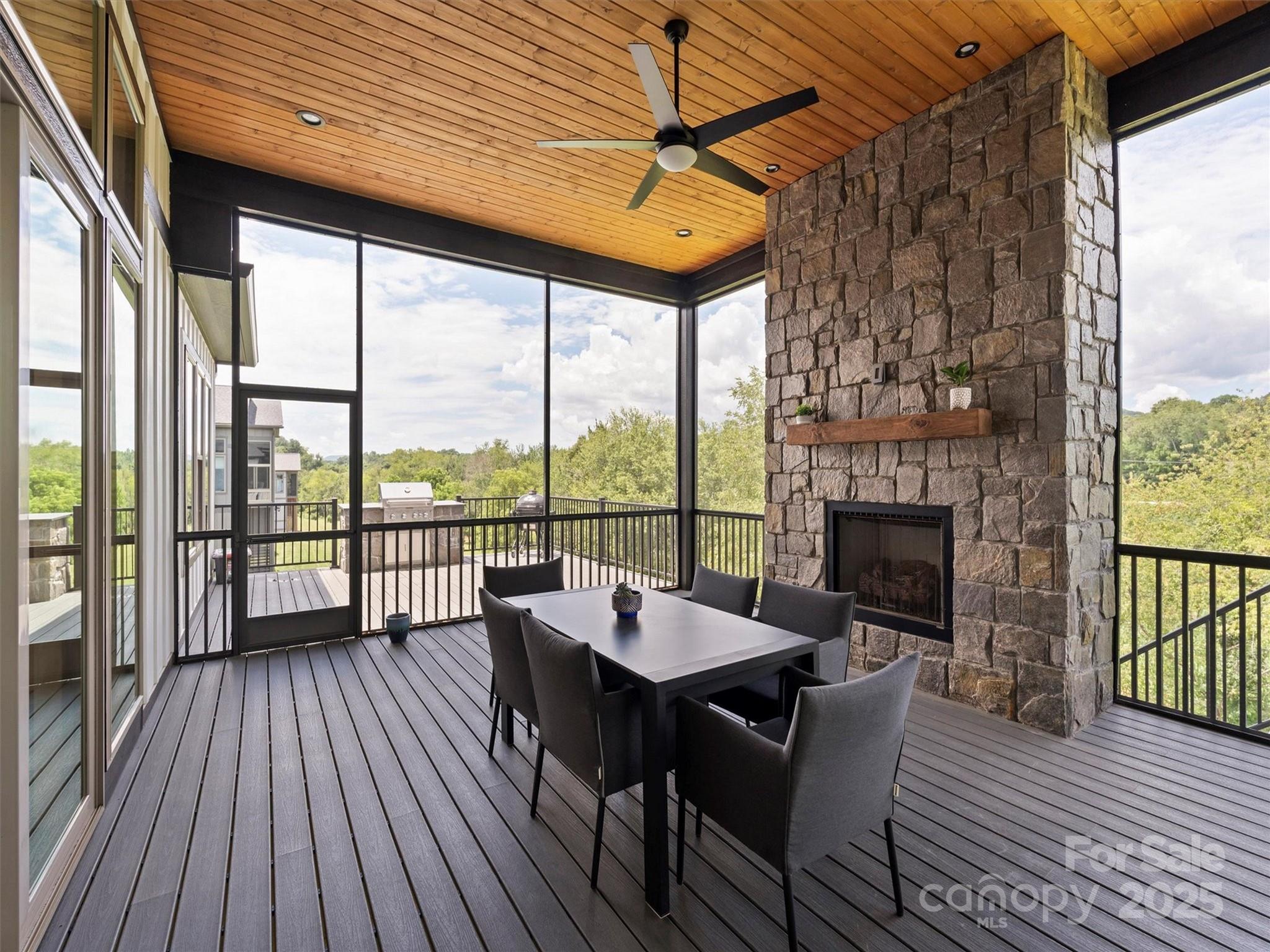 Mills River Crossing - Residential