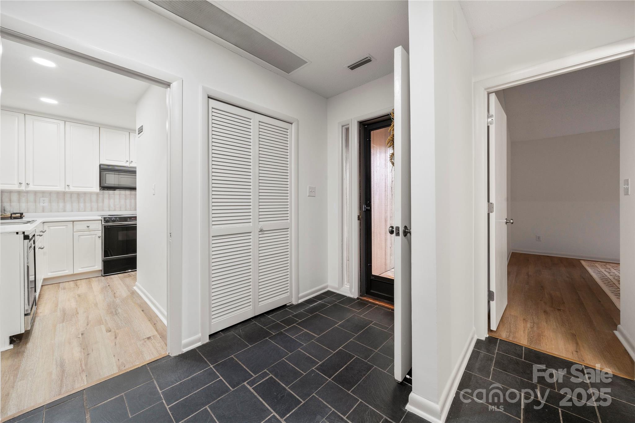 River Hills - Residential