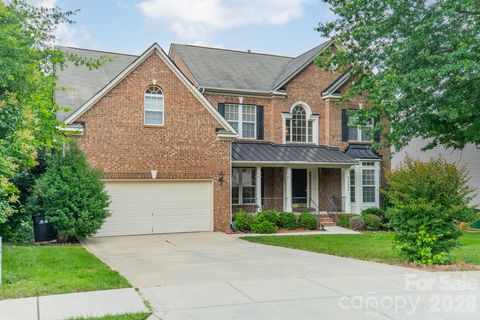 Photo of 10805 Wilklee Drive, Charlotte, NC 28277 (MLS # 4392658)