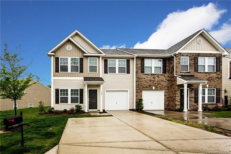 Great two story townhome!  Located minutes away from local restaurants and shopping, this property features a beautiful kitchen with stainless steel appliances and granite countertops, open concept layout and single car attached garage. It also features 3 spacious bedrooms, 2 bathrooms, and 1 half bathroom. Located right off Highway 557 which makes for easy access to Lake Wylie!
