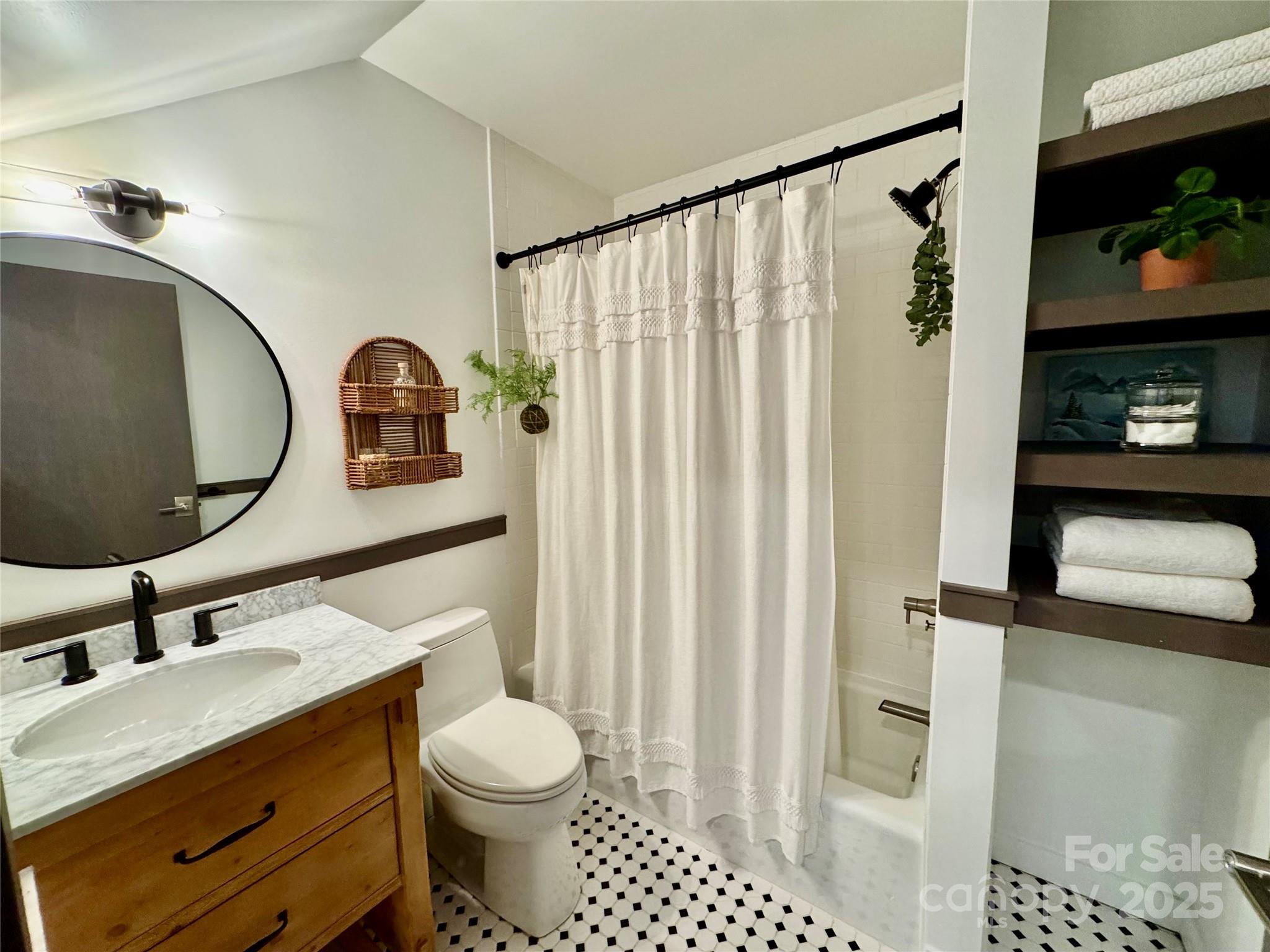 Chunns Cove Heights - Residential