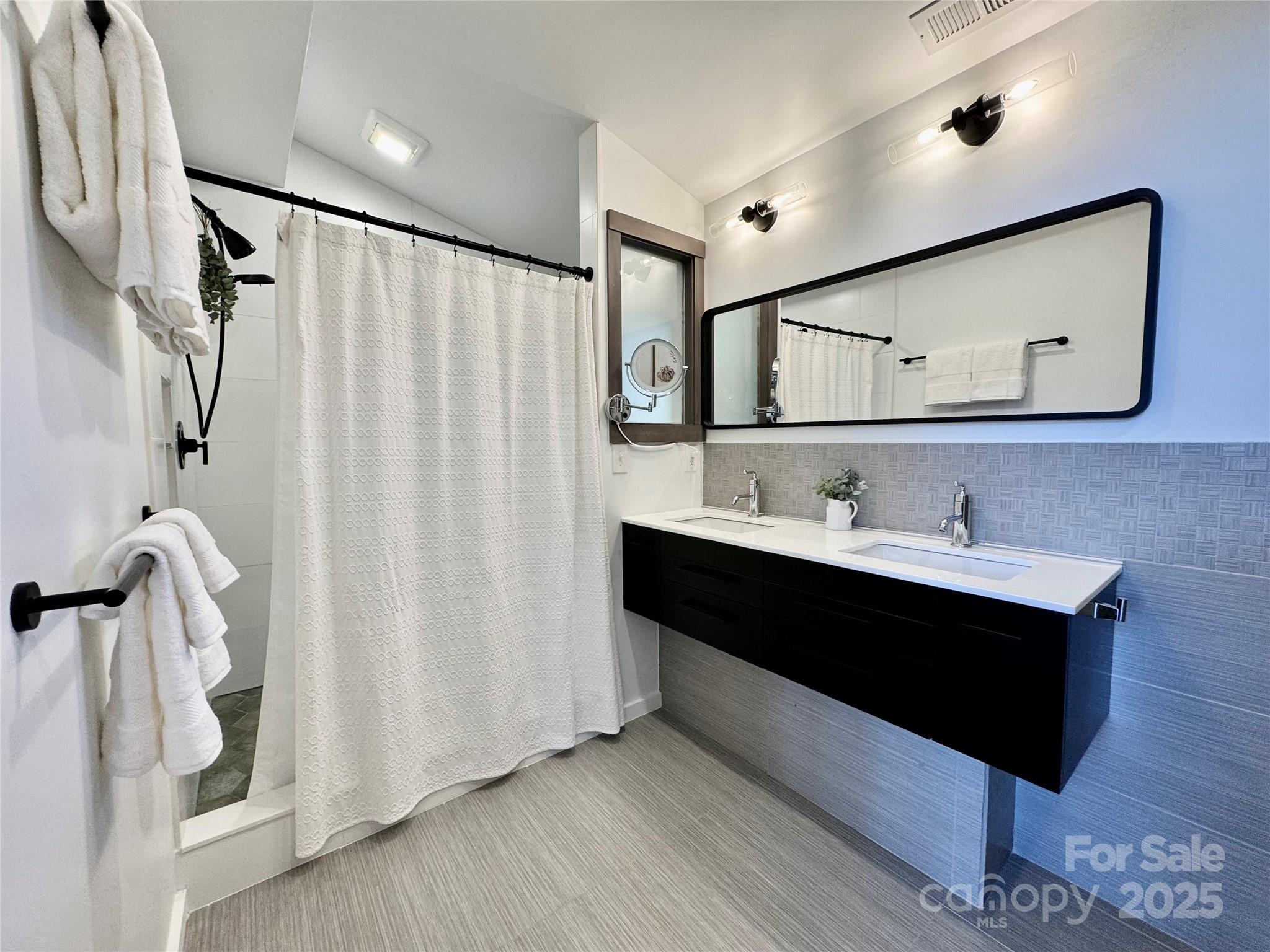 Chunns Cove Heights - Residential