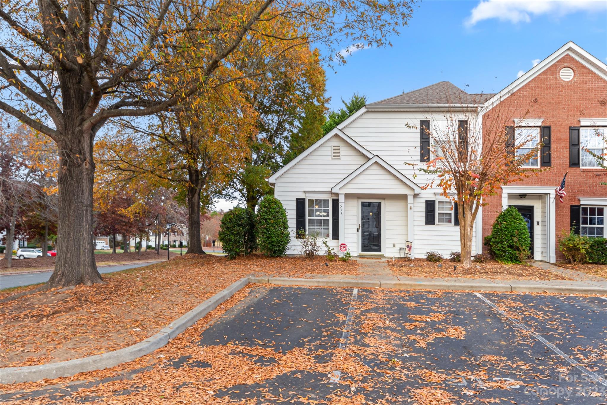 Sheffield Pointe - Residential