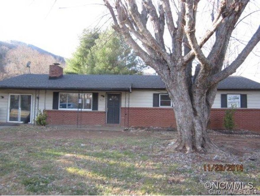 Excellent location and tons of square footage for the money. Lots of room. Large back yard and back driveway. Basement has loads of options as well for more bedrooms and even a guest suite. close to downtown and west Asheville. BOA associates, household members and its business partners of BOA are prohibited from purchasing the property.