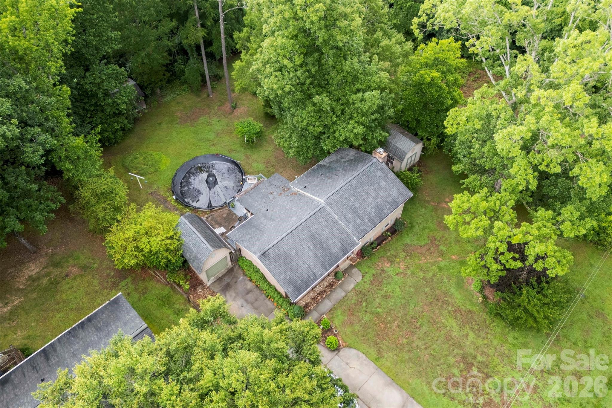 102 Stacybrook Drive SE