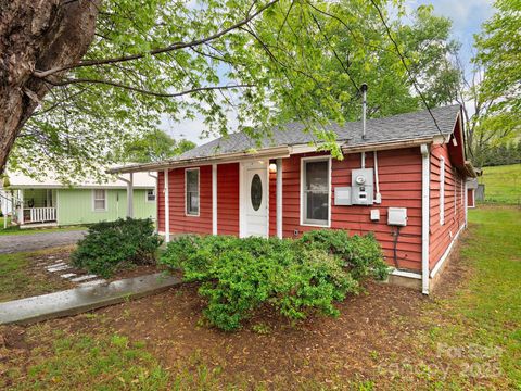 57 Mull Street Waynesville NC 28786