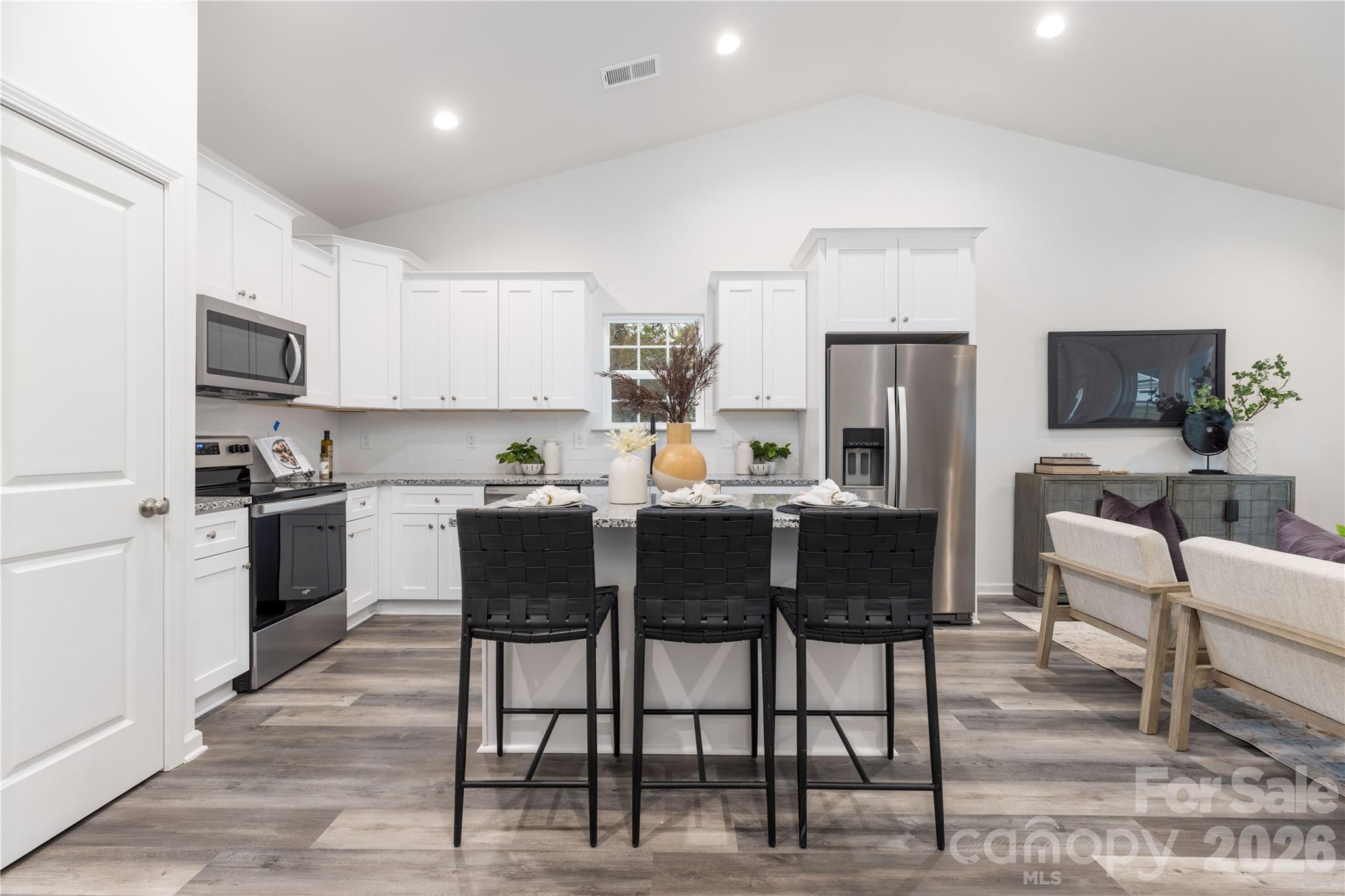 5303 Grand Canyon Road NW