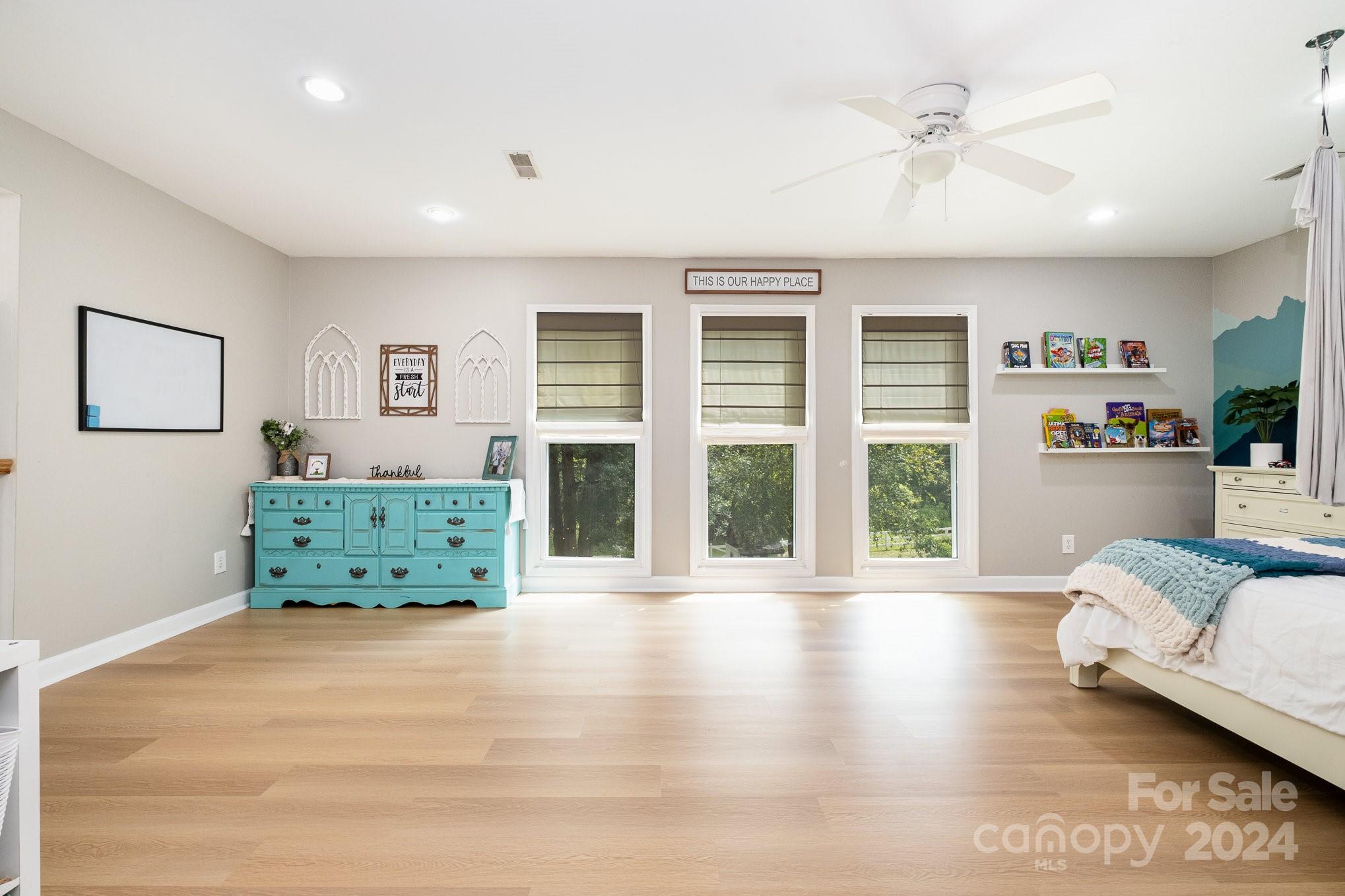 Black Horse Run - Residential