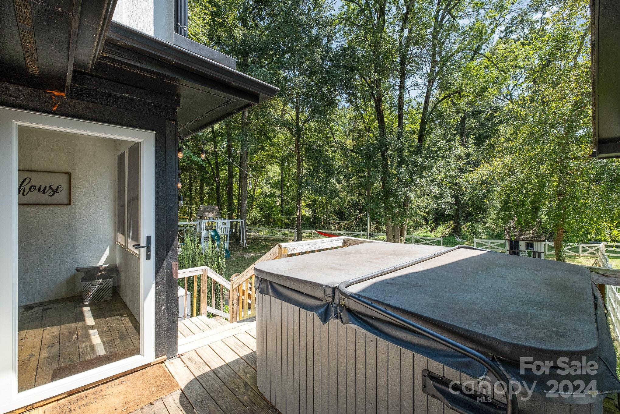 Black Horse Run - Residential