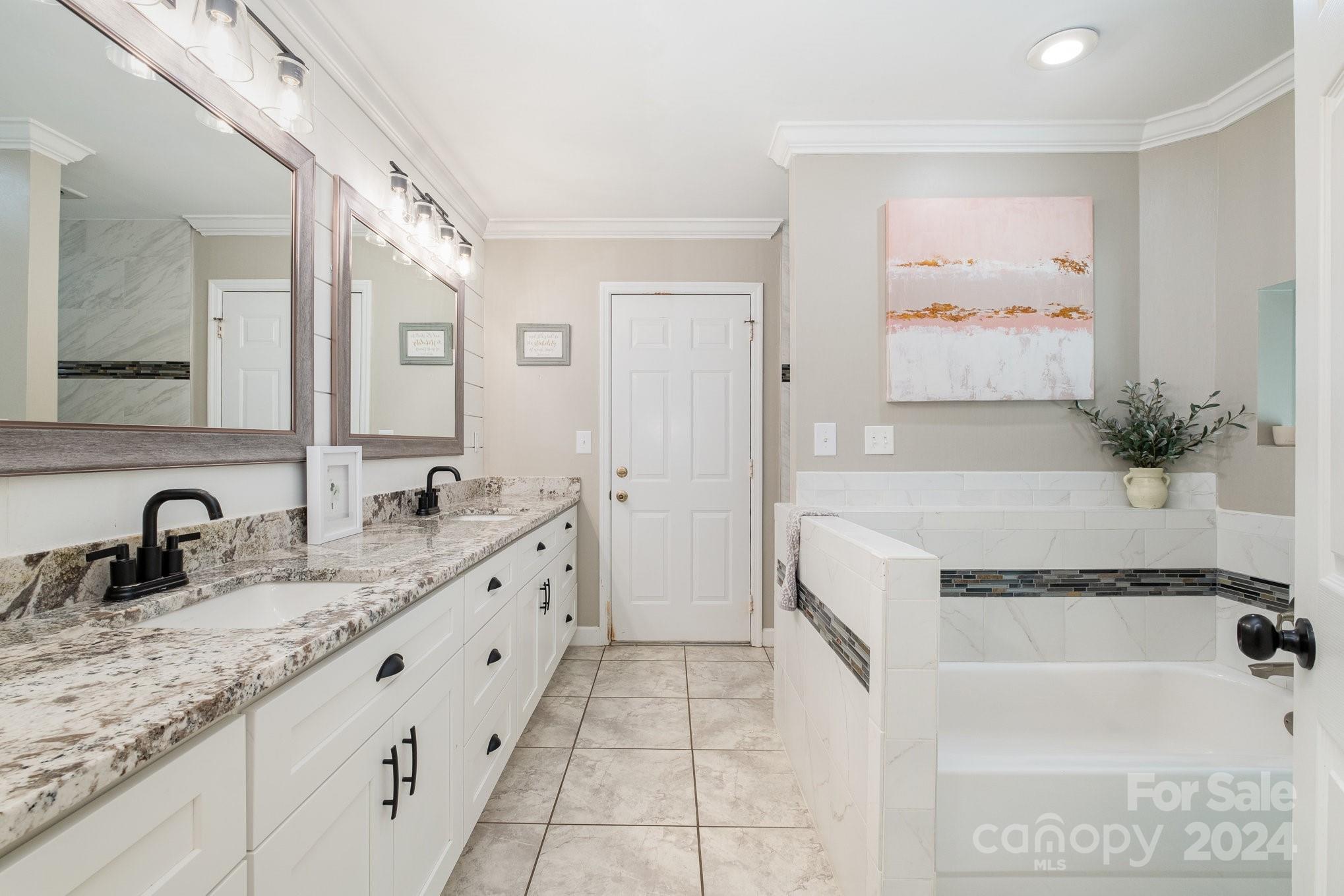 Black Horse Run - Residential