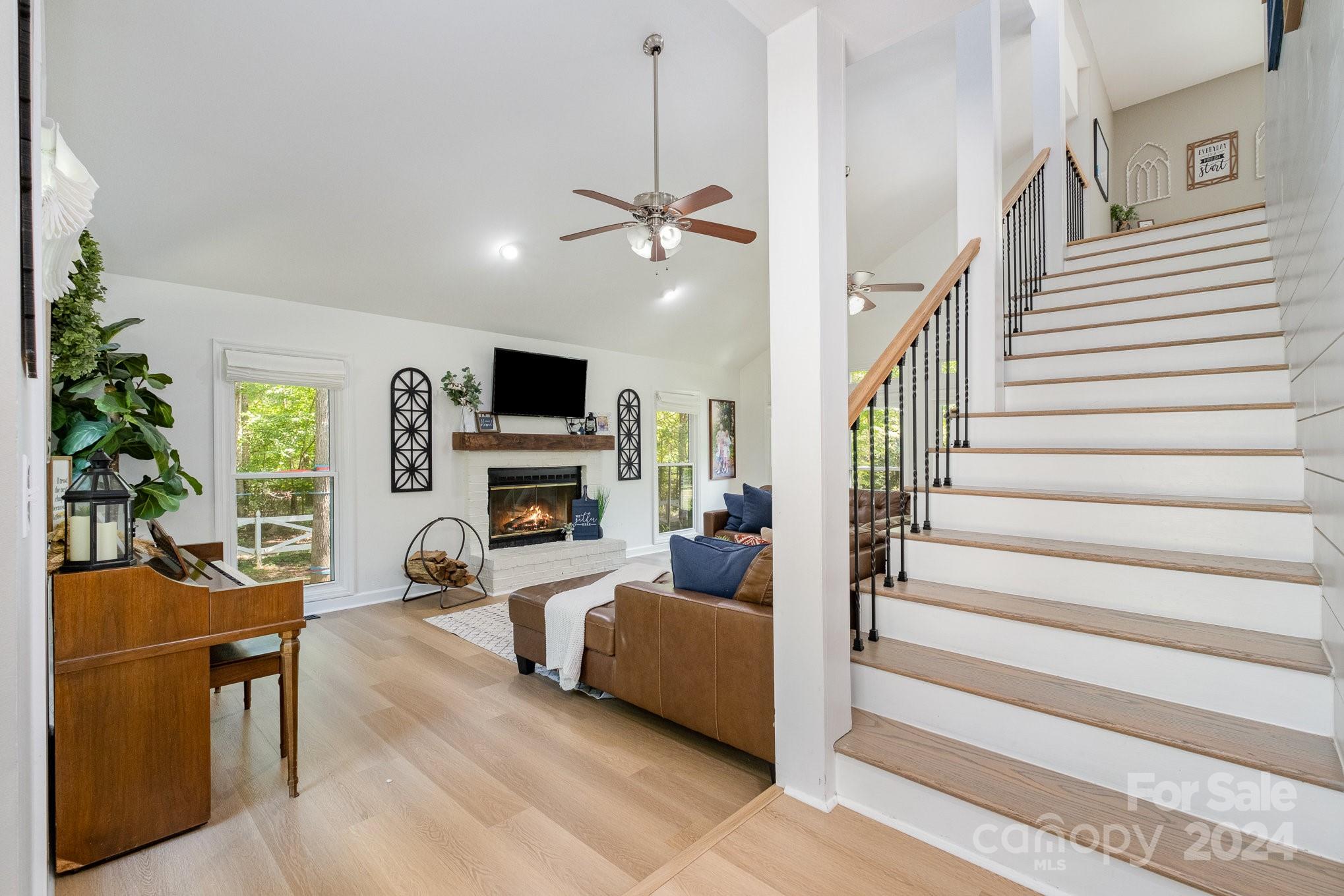 Black Horse Run - Residential