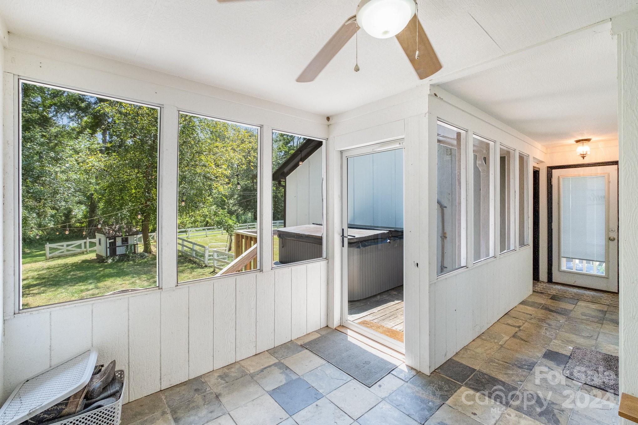 Black Horse Run - Residential