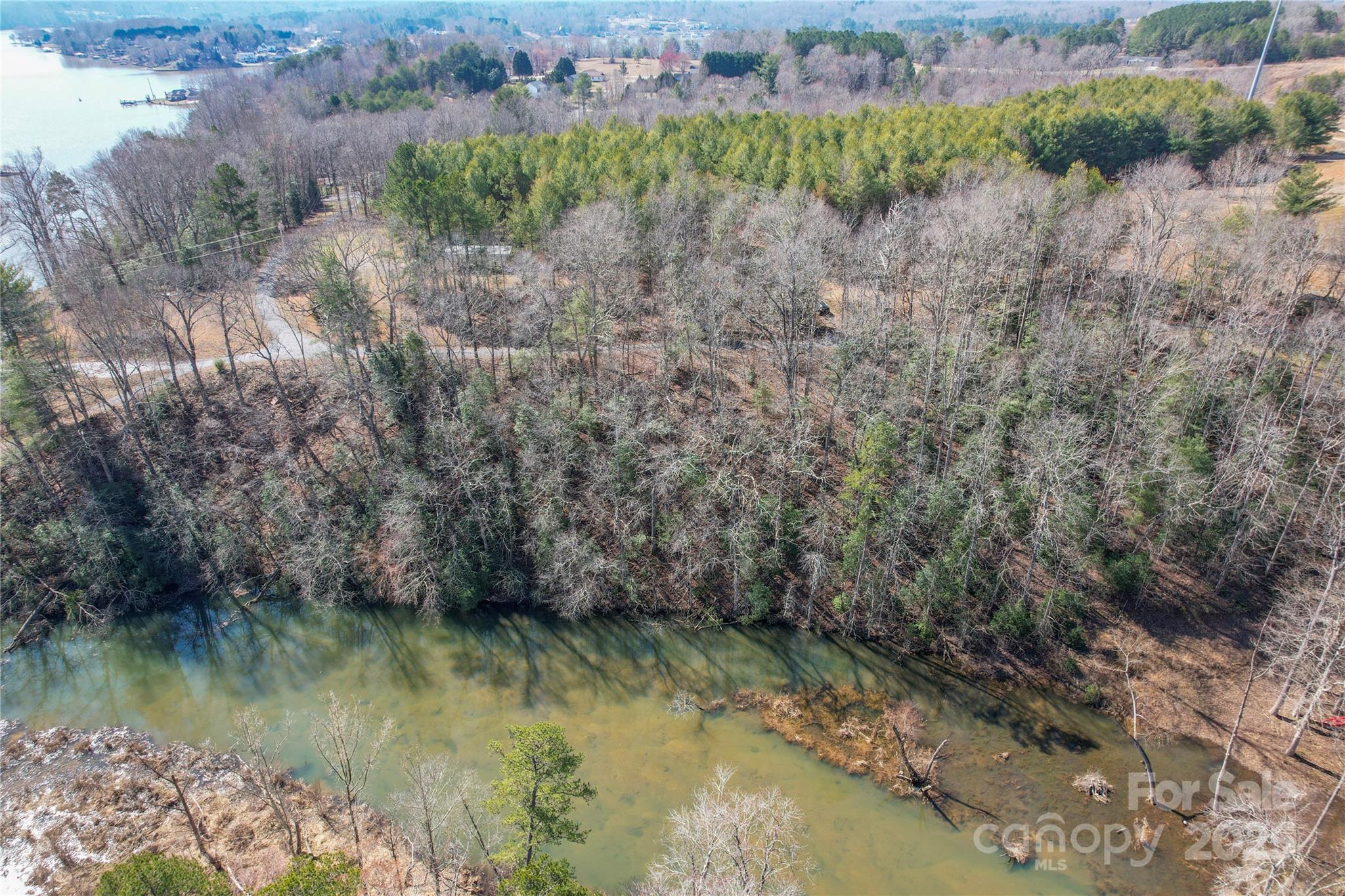 00 Crappie Hollow Lane