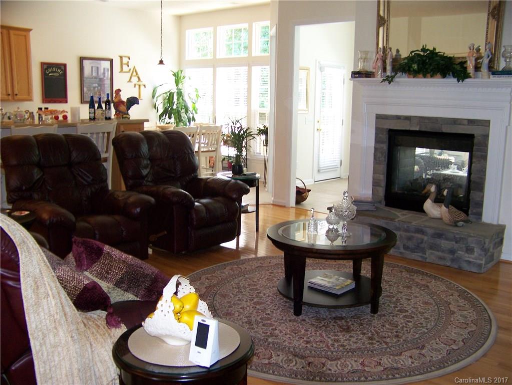 Autumn Cove At Lake Wylie - Residential