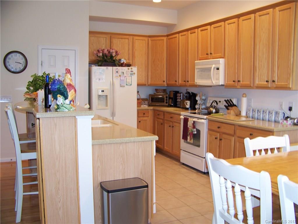 Autumn Cove At Lake Wylie - Residential