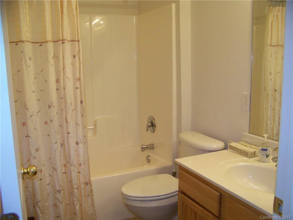 Autumn Cove At Lake Wylie - Residential