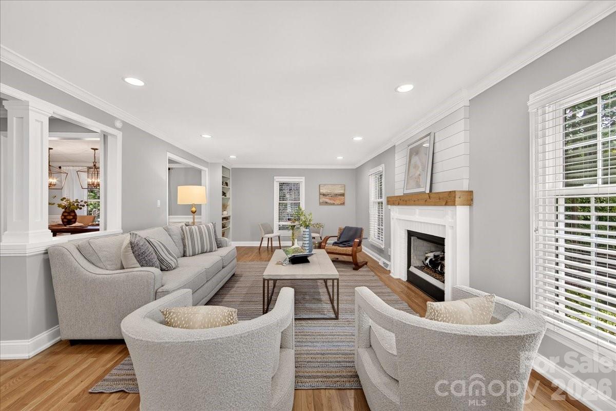 6138 Saint John Lane