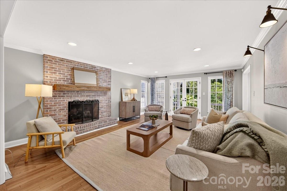 6138 Saint John Lane
