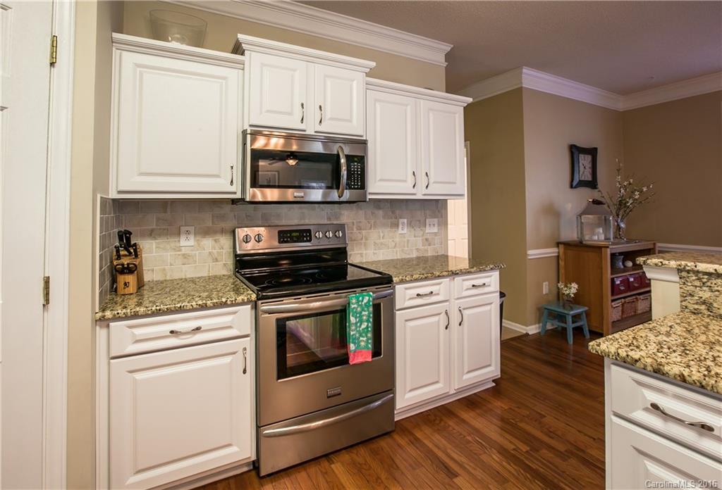 Blue Stone Harbor - Residential