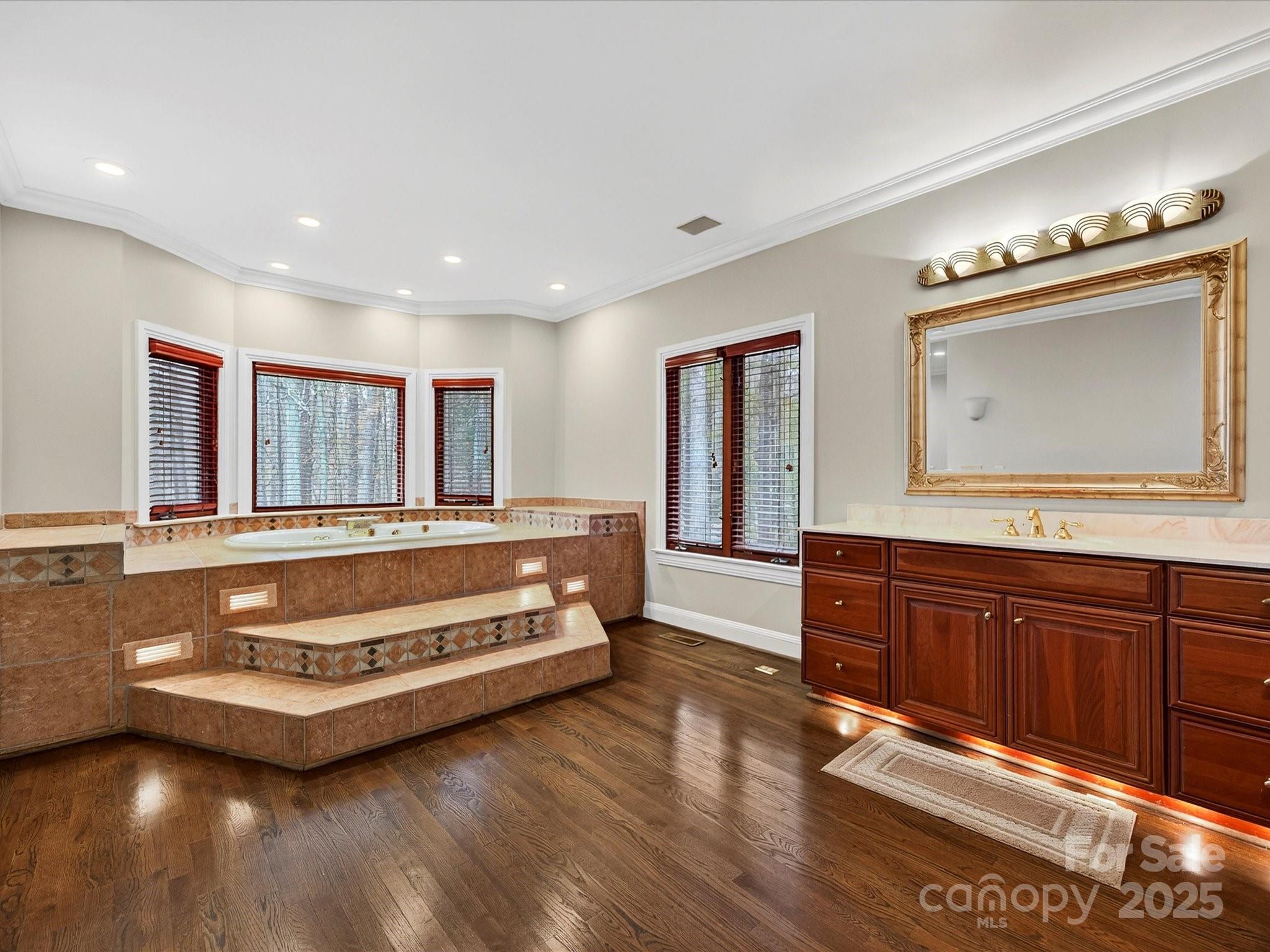 Walden Pond - Residential