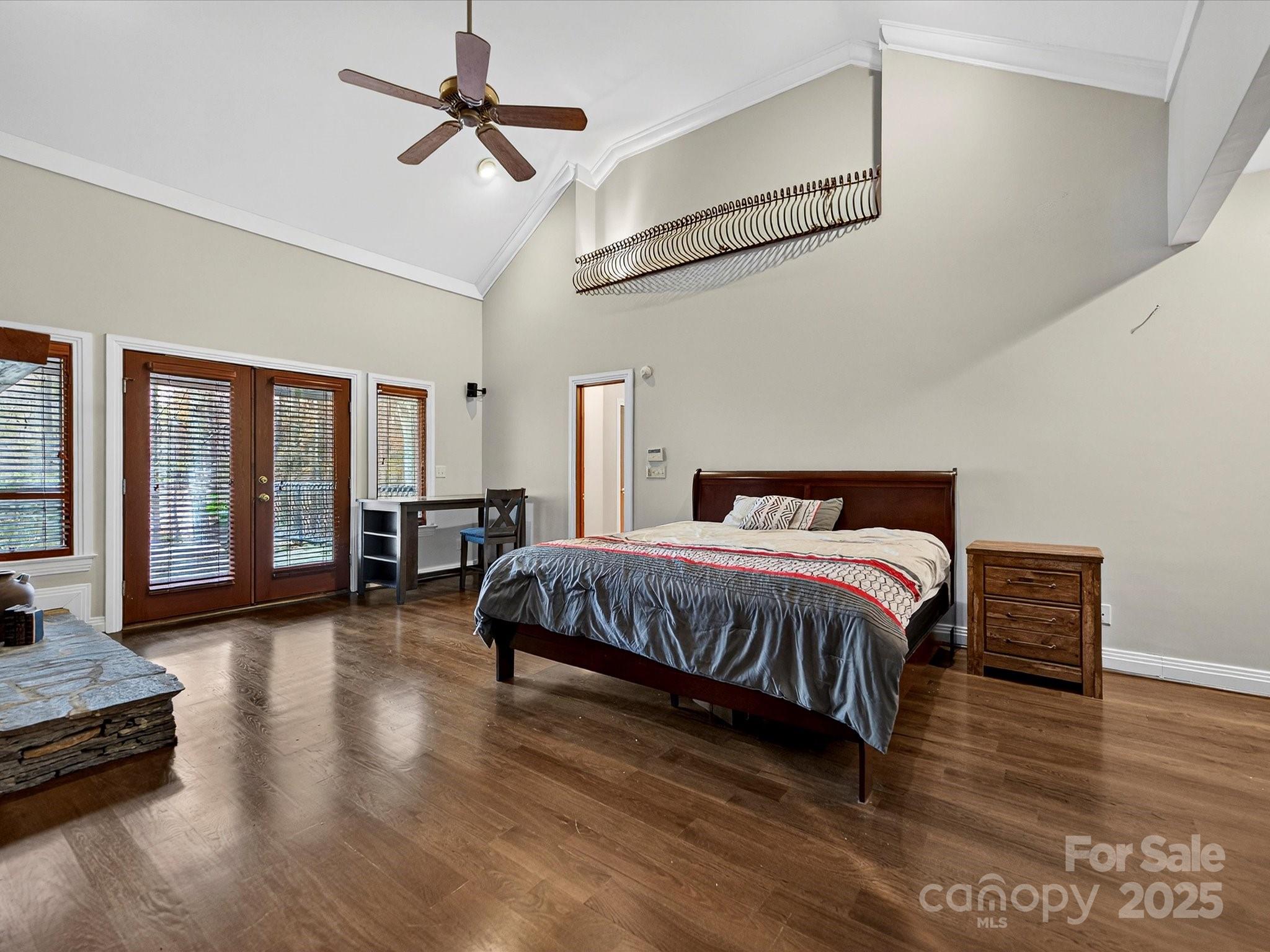 Walden Pond - Residential