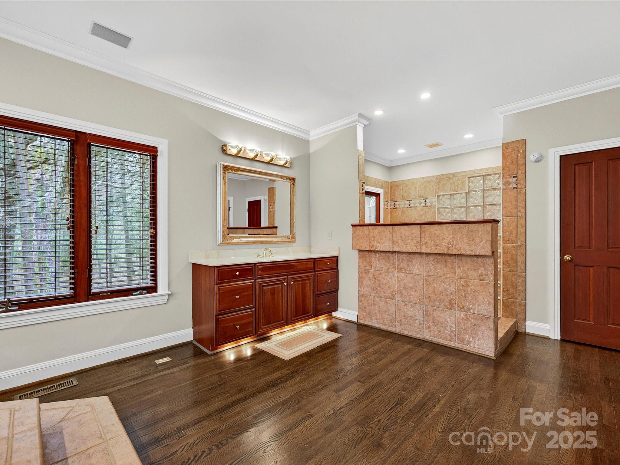 Walden Pond - Residential