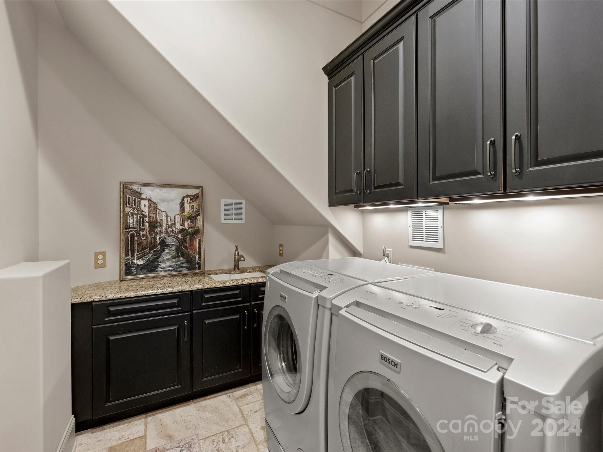 Pinnacle Ridge - Residential