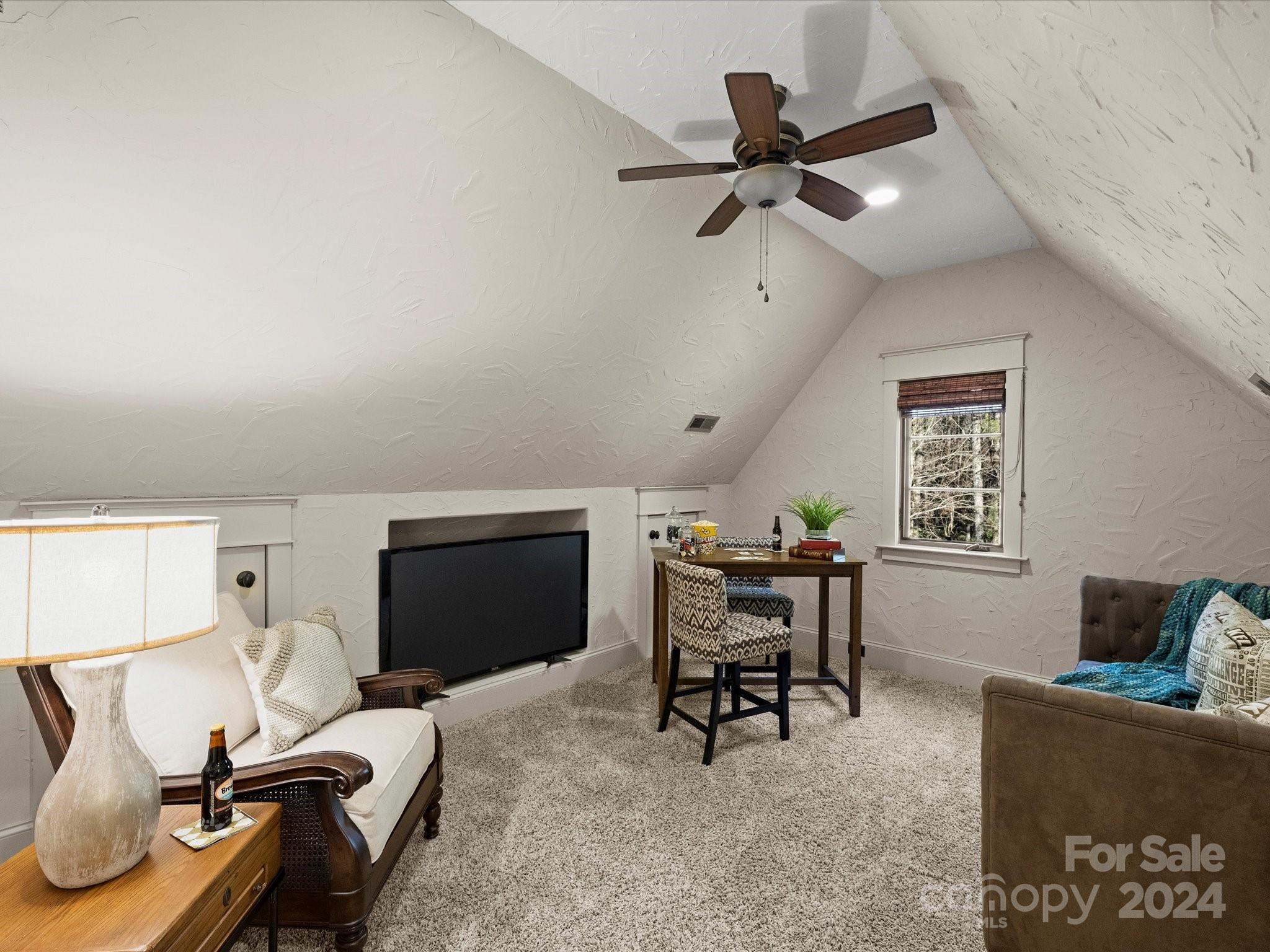 Pinnacle Ridge - Residential