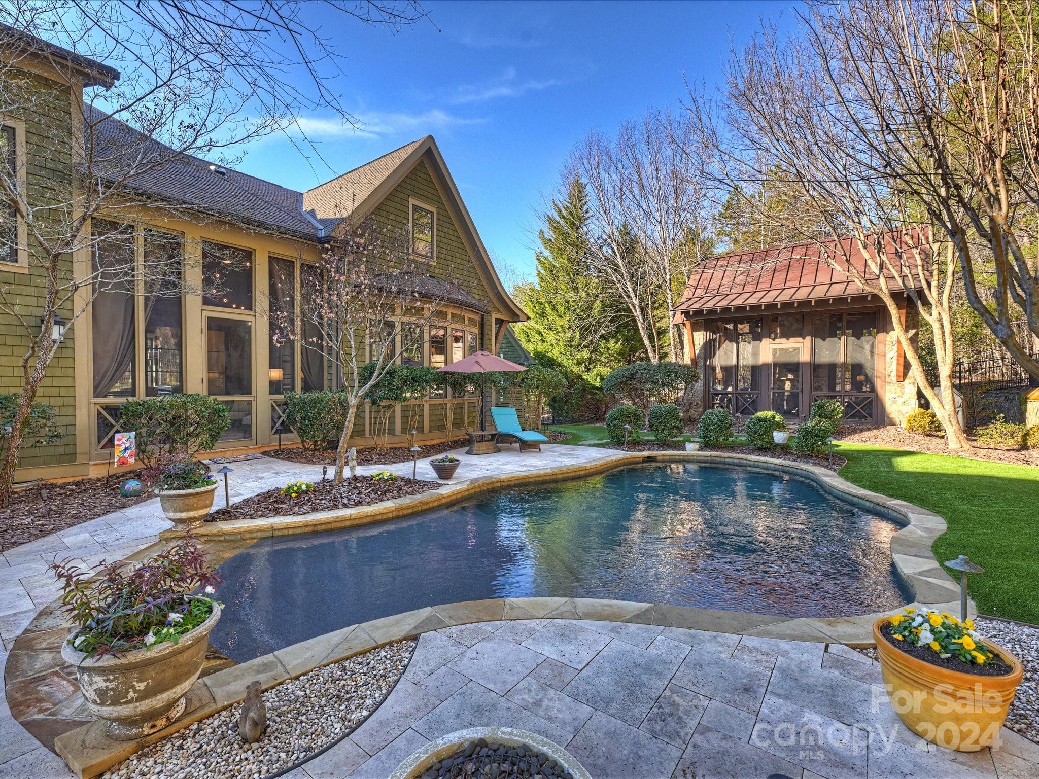 Pinnacle Ridge - Residential