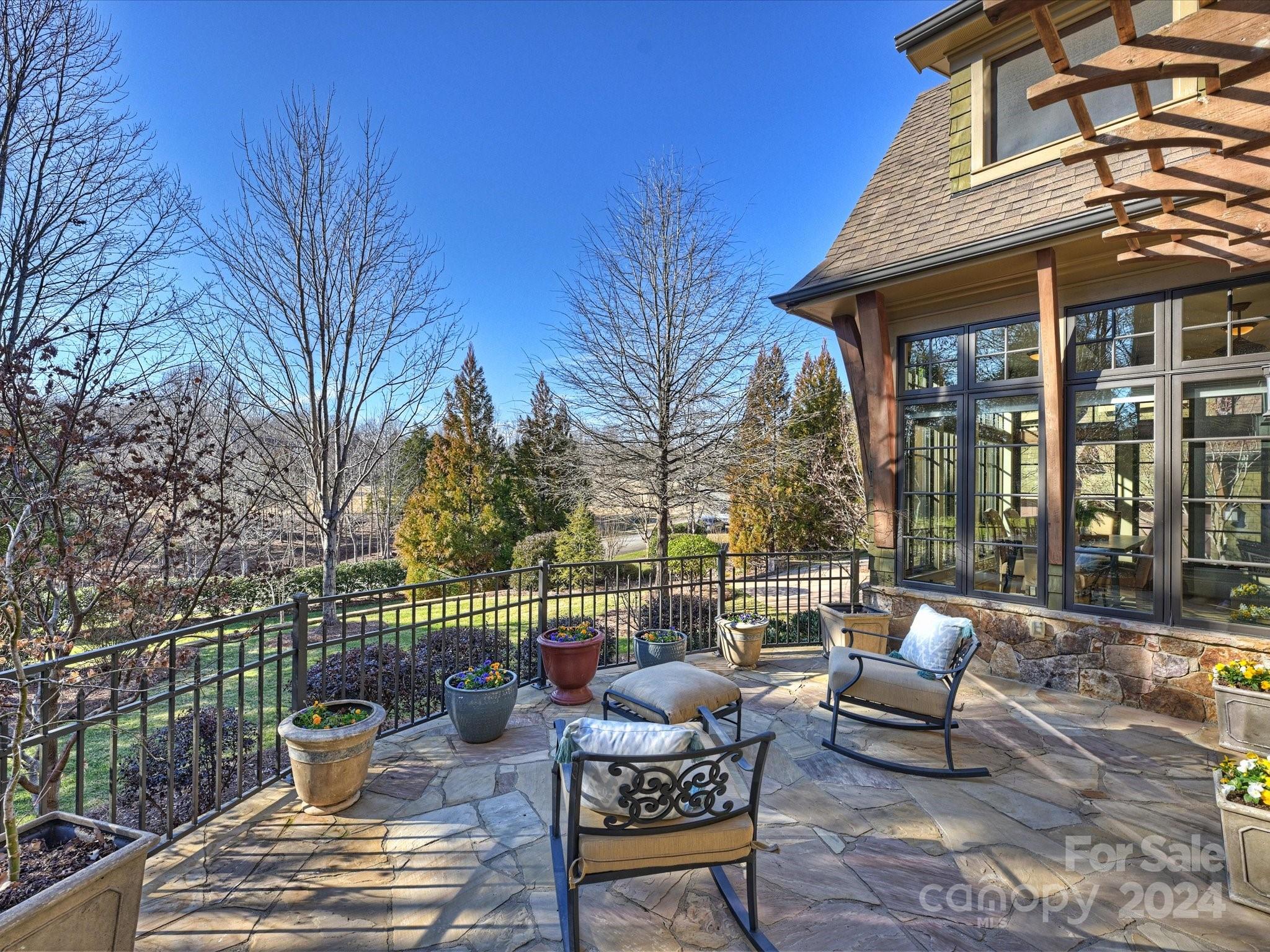 Pinnacle Ridge - Residential