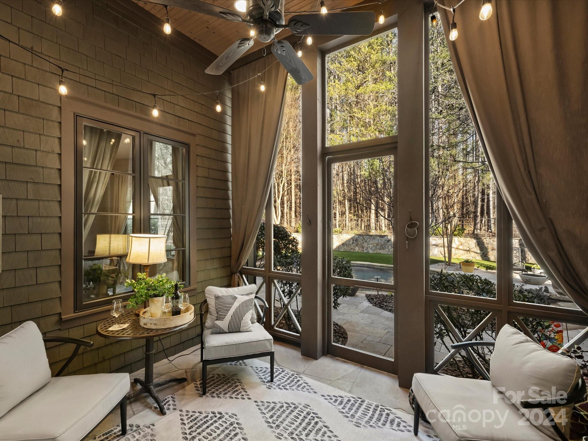 Pinnacle Ridge - Residential