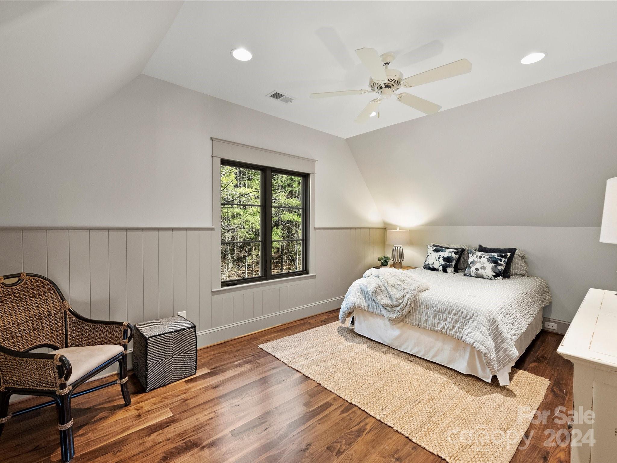 Pinnacle Ridge - Residential