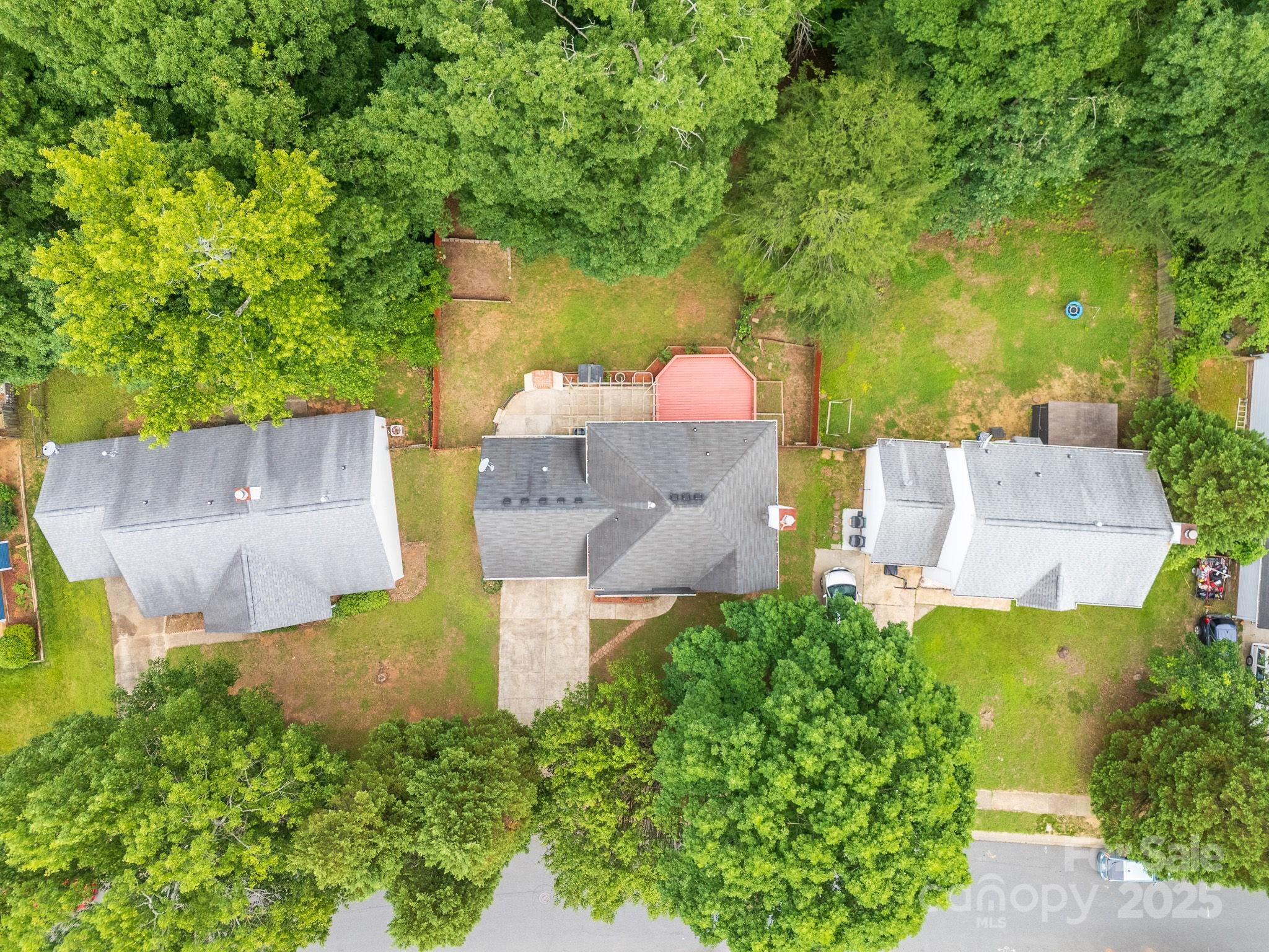 8120 Vermilion Drive