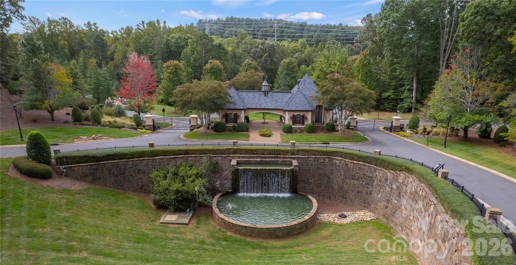 1112 Verdant Ridge Circle