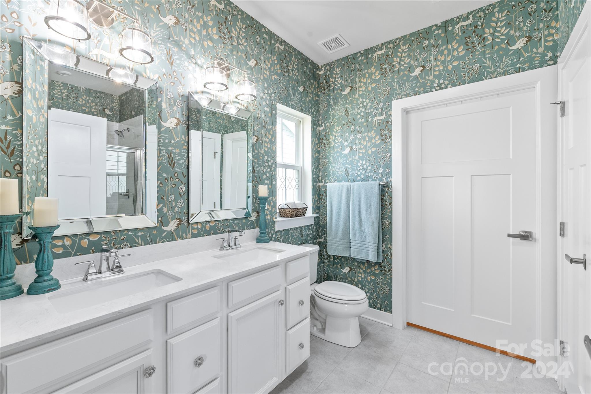 Enclave at Holcomb - Residential
