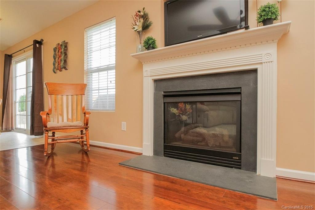 Taras Trace - Residential