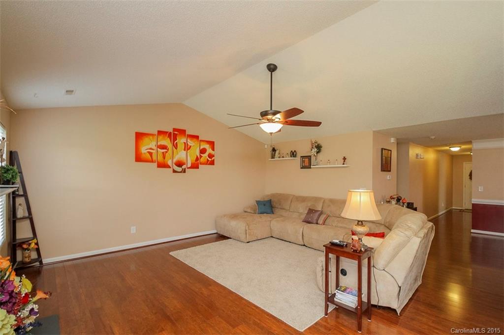 Taras Trace - Residential