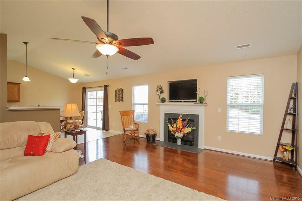 Taras Trace - Residential