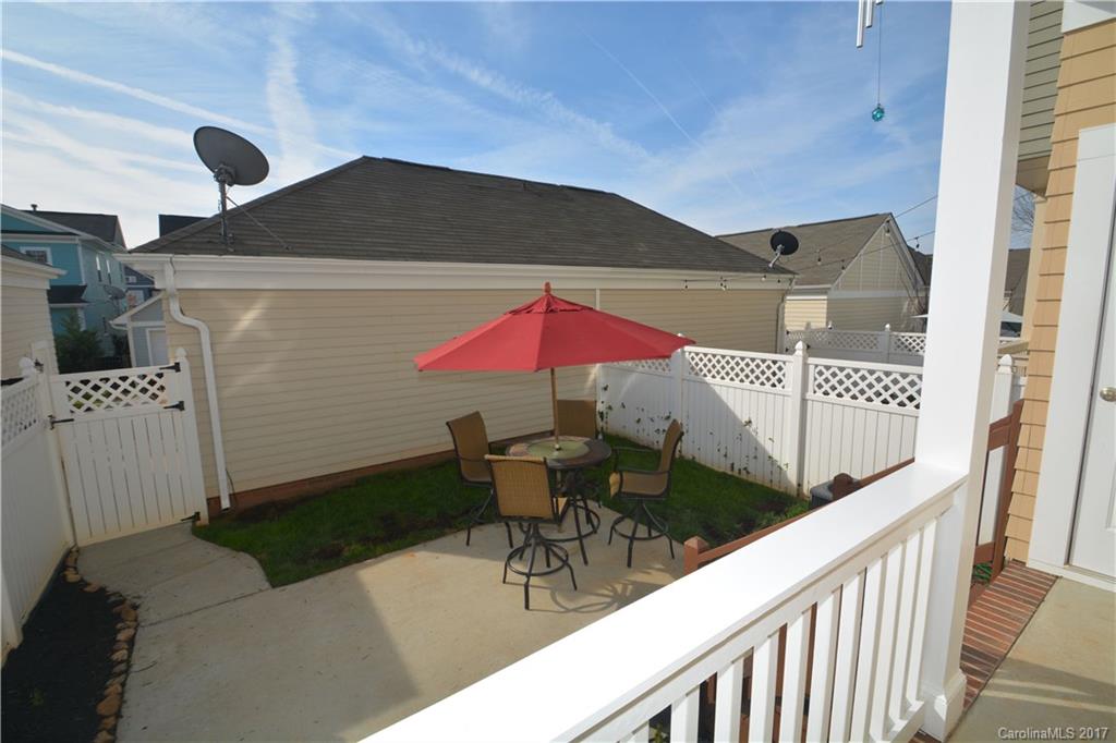 Davidson Pointe - Residential