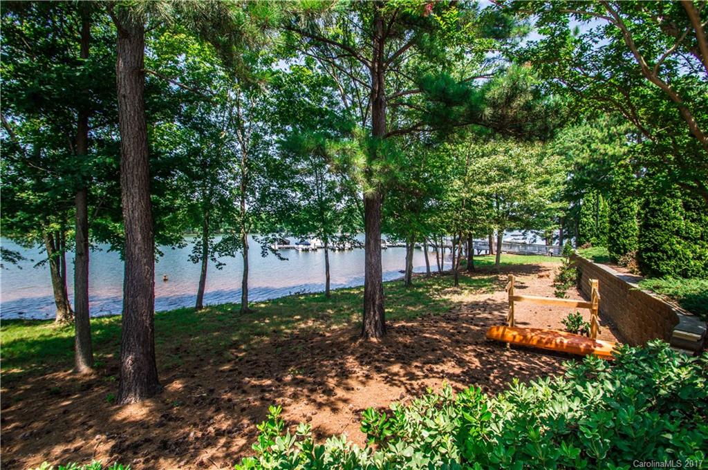 Davidson Pointe - Residential