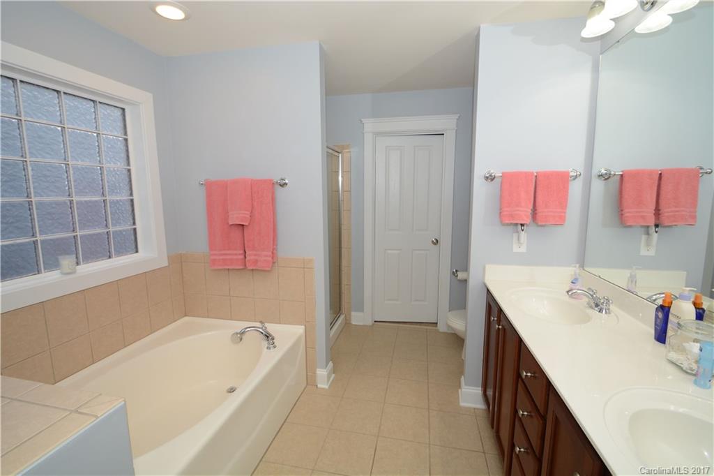 Davidson Pointe - Residential