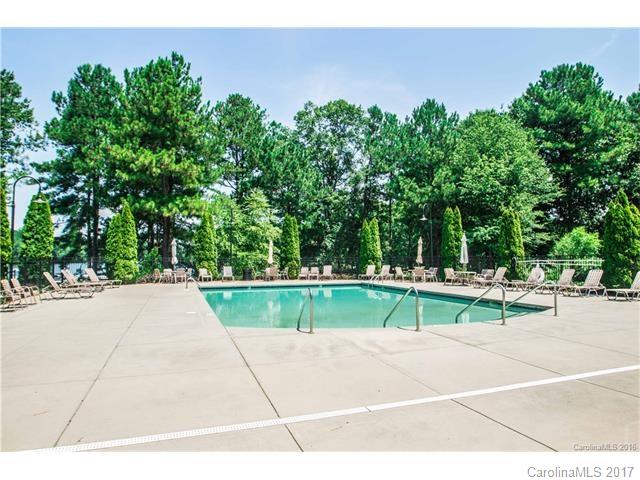 Davidson Pointe - Residential