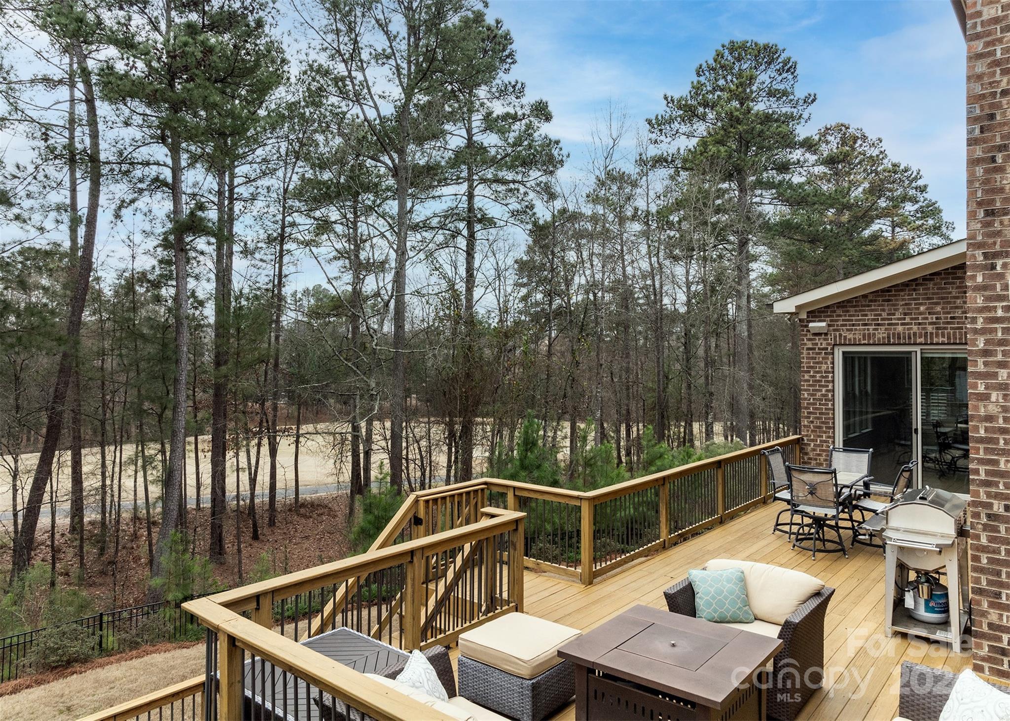 The Palisades - Residential