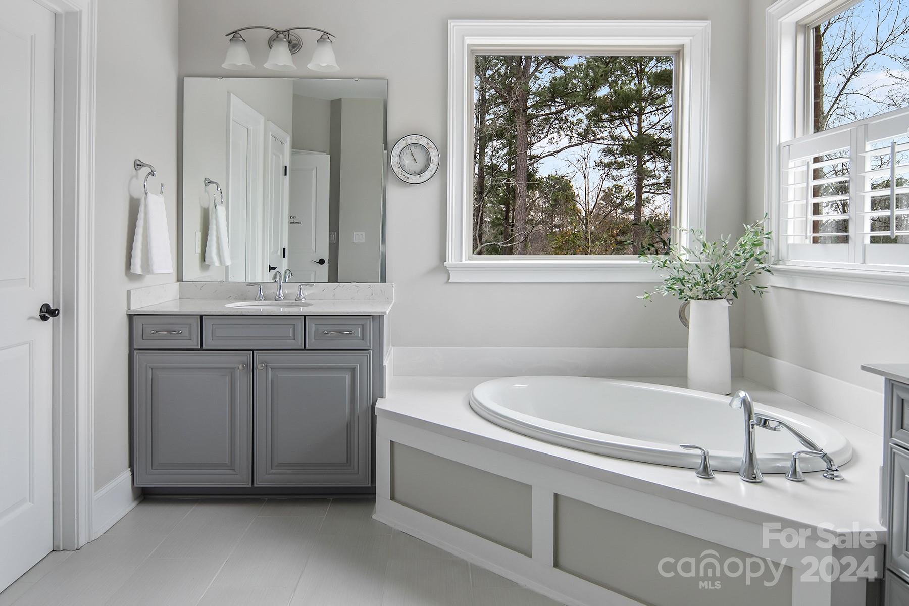 The Palisades - Residential