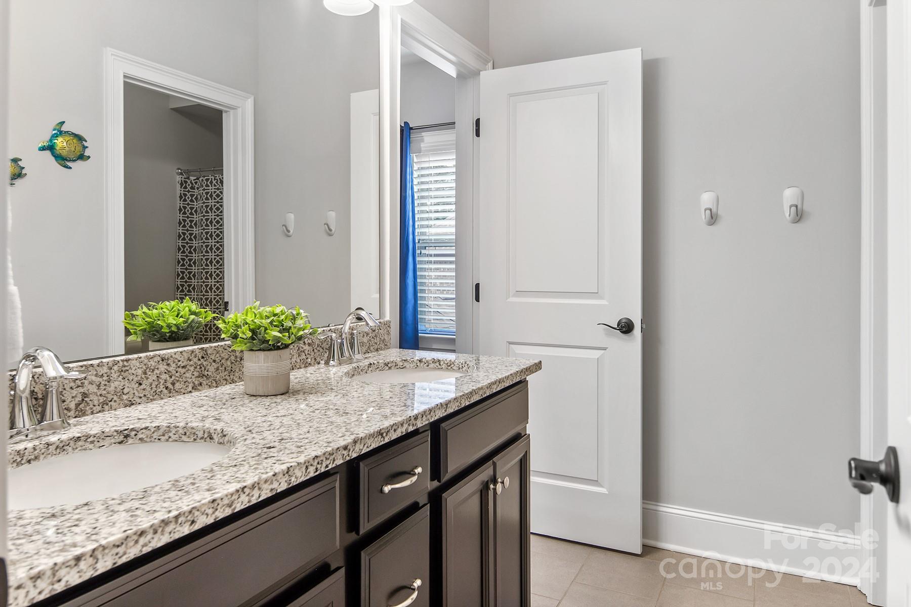 The Palisades - Residential