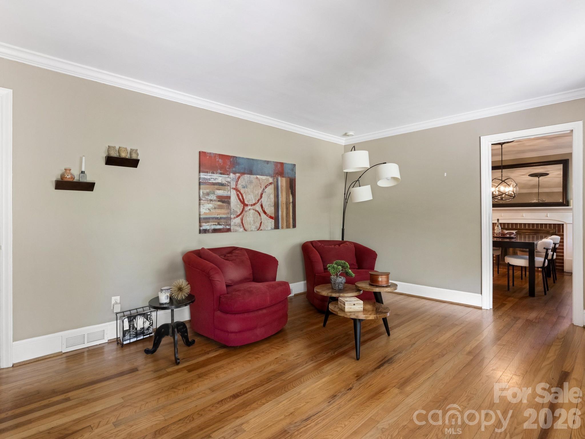 5634 Wedgewood Drive