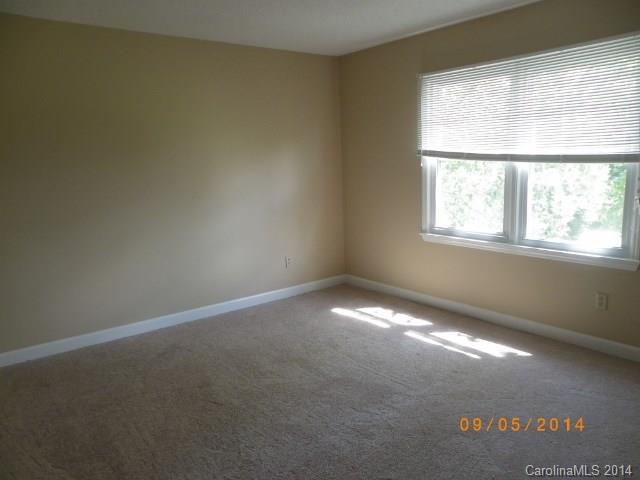 Meadow Lakes - Residential