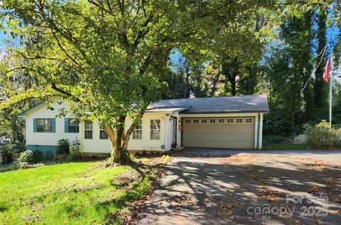 18 Peaceful Valley Lane Flat Rock NC 28731