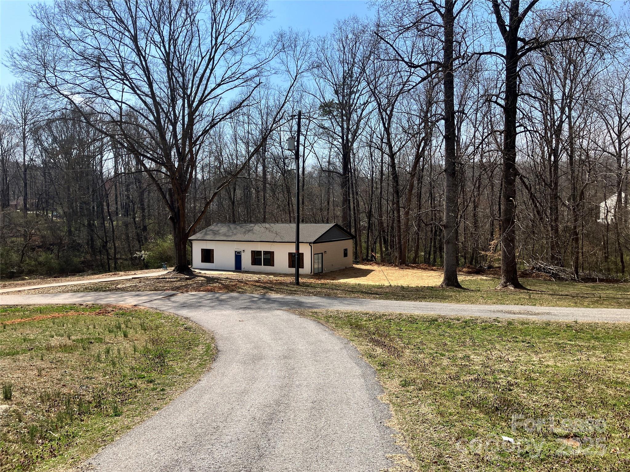 Gastonia, North Carolina 28056, United States, 3 Bedrooms Bedrooms, ,2 BathroomsBathrooms,Residential,Active,88852